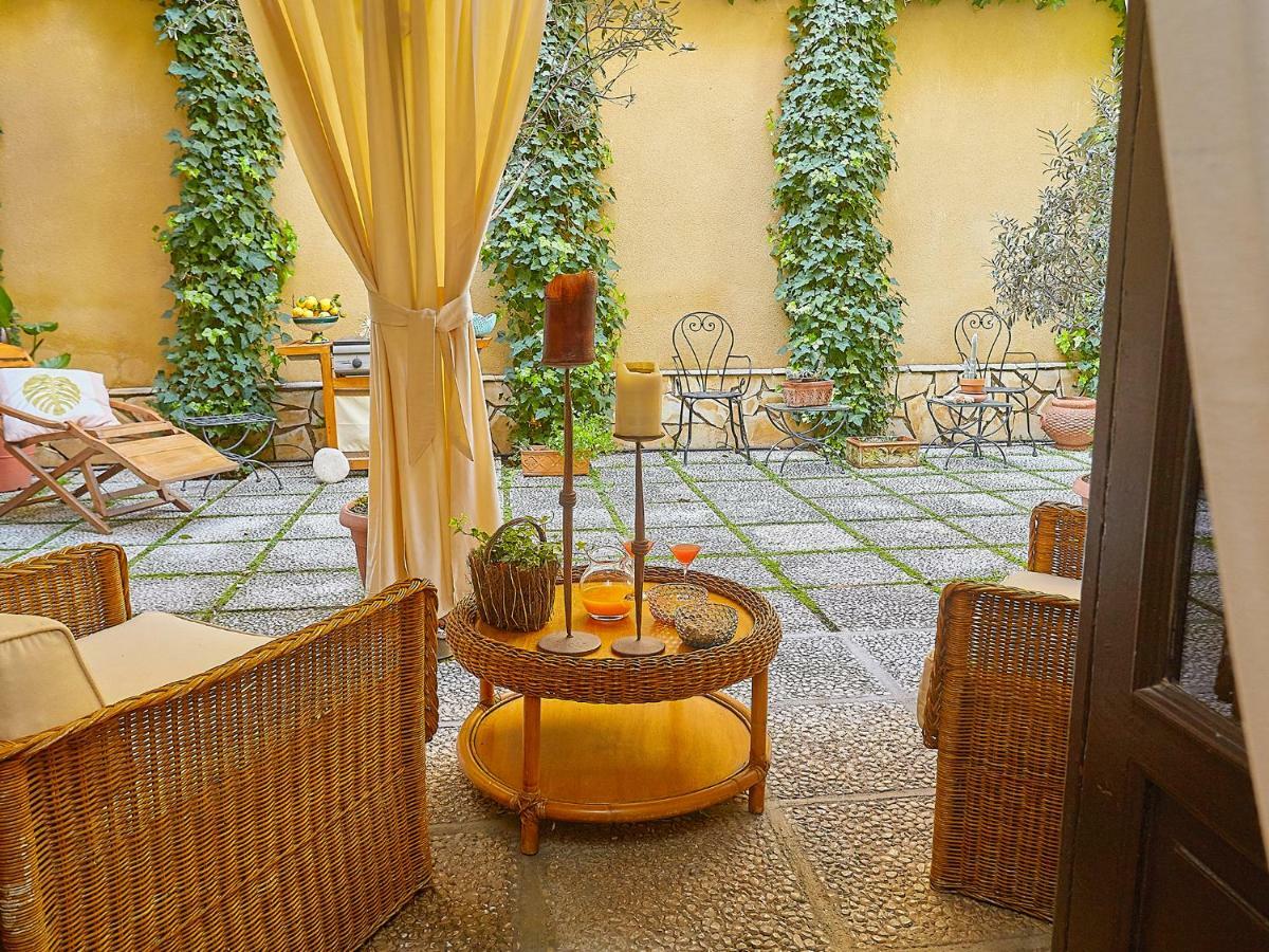Dimora Dei Leoni Apartment Palermo Exterior photo
